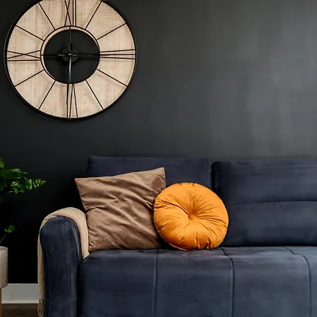 Apartment Scandi Abode In Leeds - Sleeps 8 *