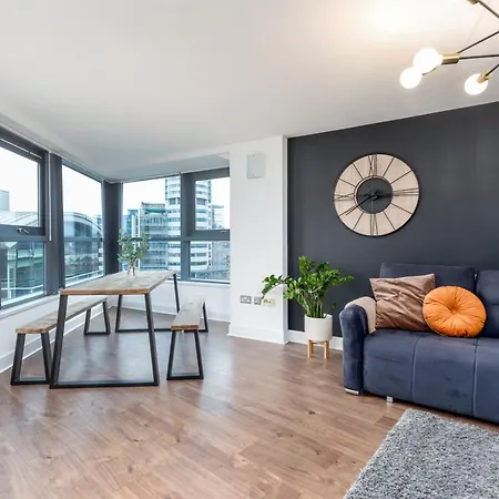Scandi Abode In Leeds - Sleeps 8 Apartment Leeds (West Yorkshire)