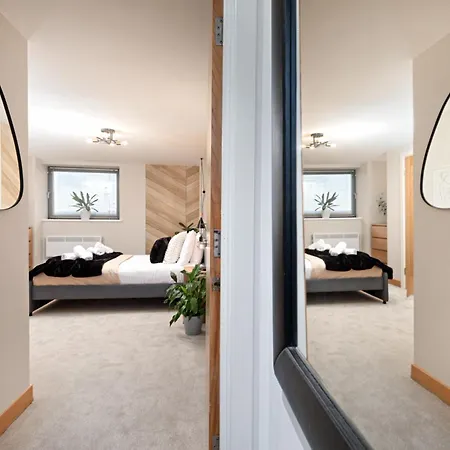 Apartment Scandi Abode In Leeds - Sleeps 8 Leeds (West Yorkshire)